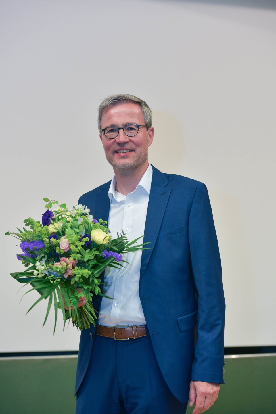 Porträtbild von Prof. Peter Middendorf