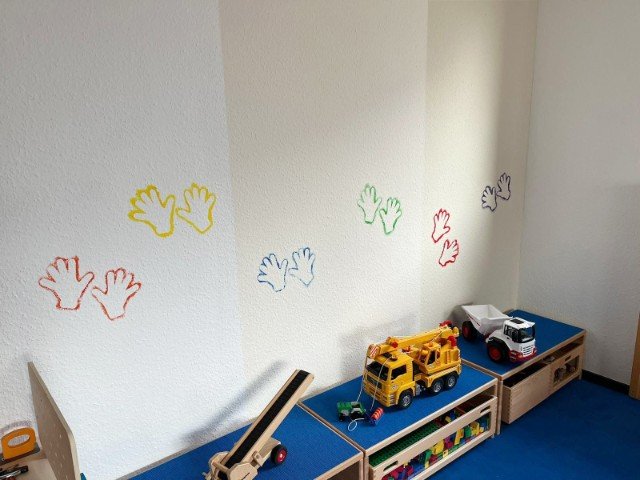 Feldversuch-Kindergarten-Handabdruecke.jpg