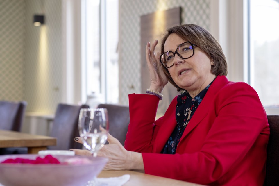 engl BioRegioSTERN_Portrait-Mauz_Interview.jpg