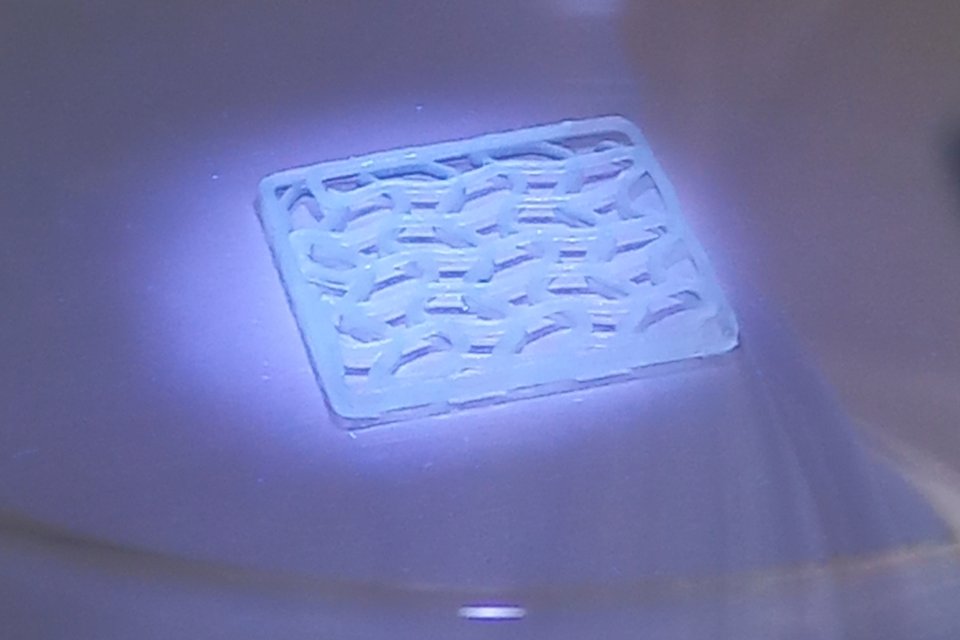 IGB_UV-Vernetzung-gedrucktes-Hydrogel-aus-methacrylierter-Gelatine.jpg