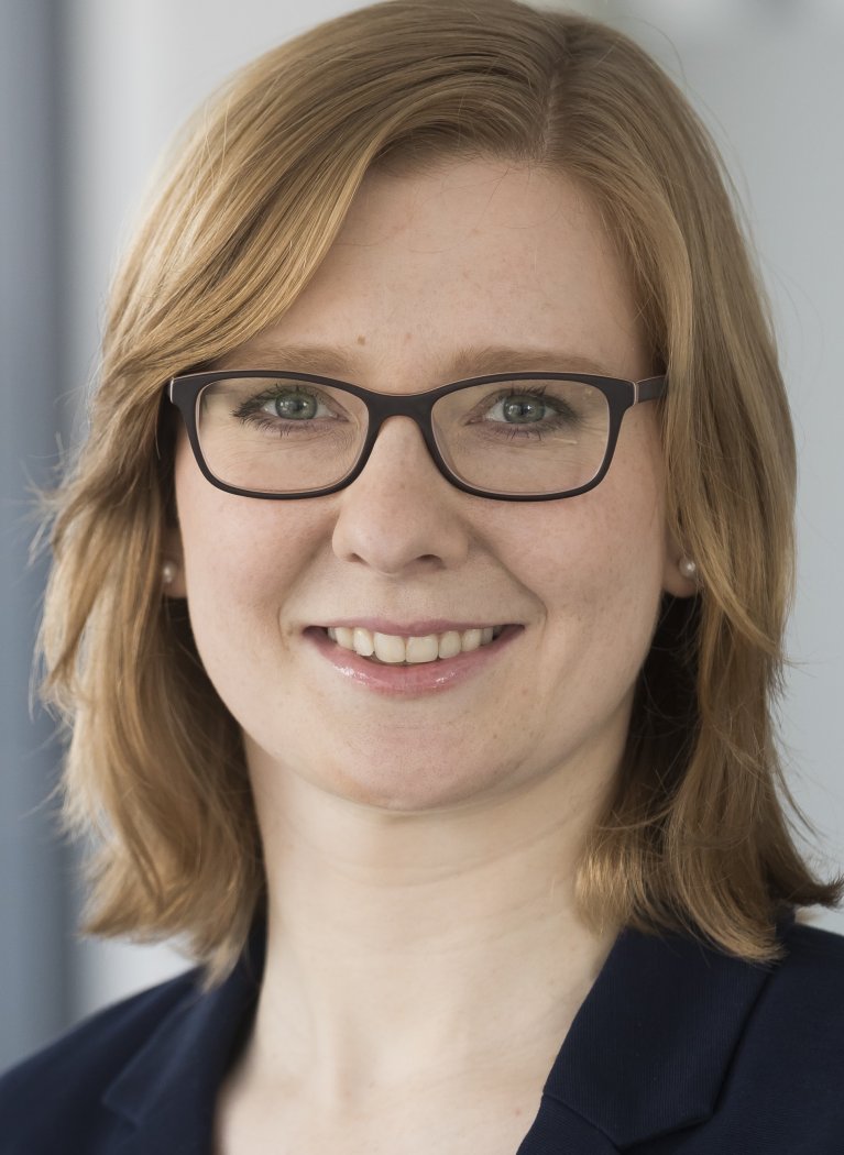 Portraitbild der Forscherin Dr. Jasmin Jung