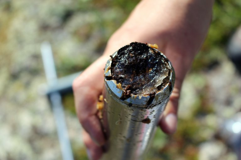 PM_Permafrost ice hit during coring_UniTübingen_Dauerfrostböden