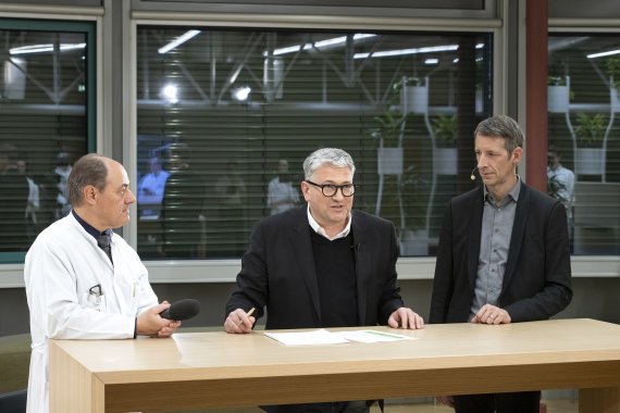 Experten Einschnitte Einblicke 23 online